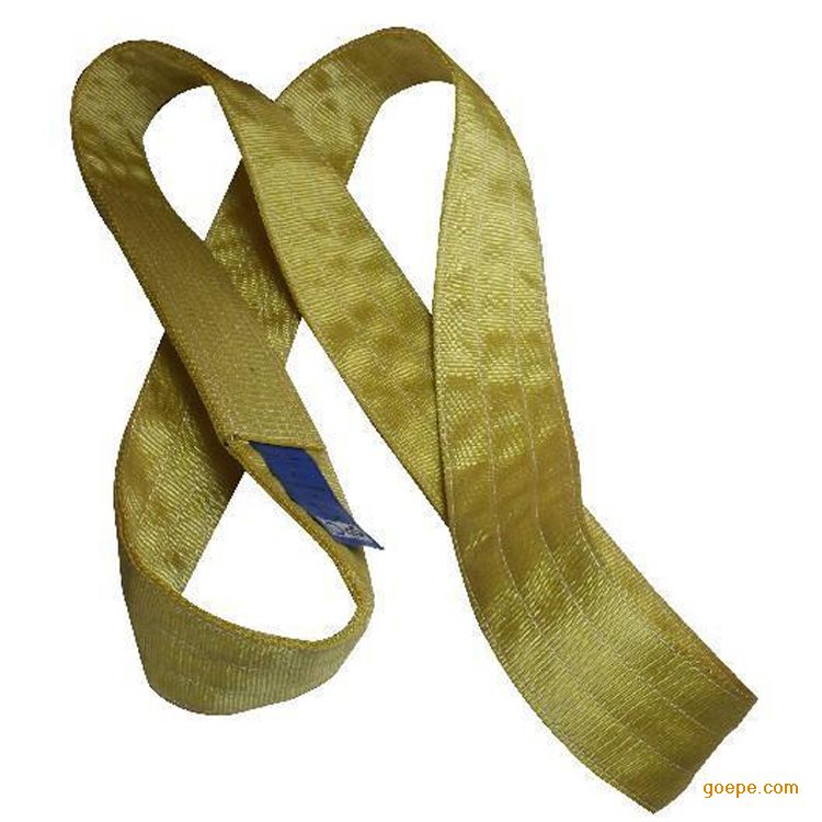 Disposable nylon lifting rings used with steel pipes and supporting slings