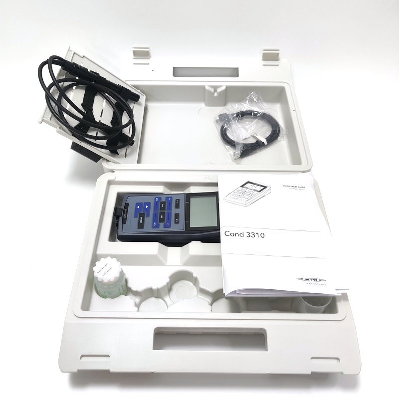Portable conductivity analyzer